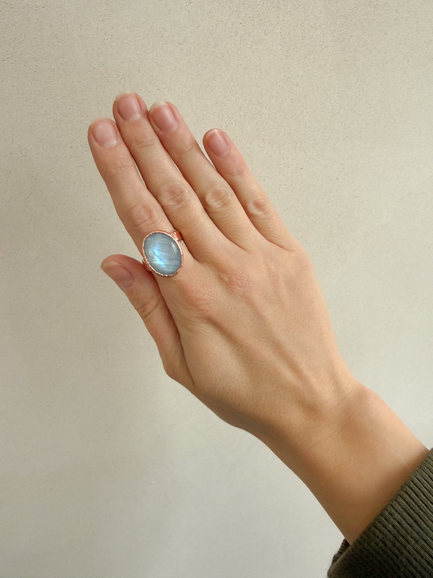 Ring MOONSTONE